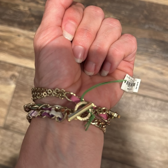 Vera Bradley pink bow wrap bracelet NWT - Picture 3 of 6